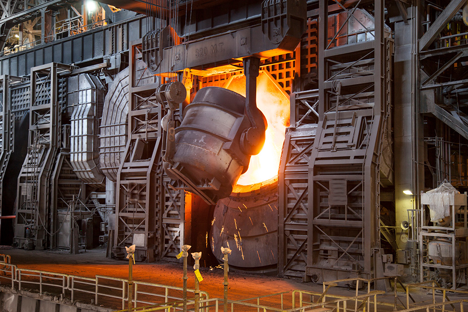 第226回　鉄鋼業界（高炉メーカー）　～海外需要の取り込みと脱炭素対応が課題