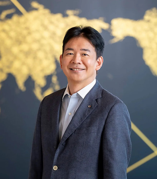 川口氏