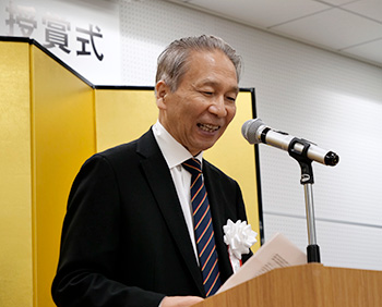 岩田氏