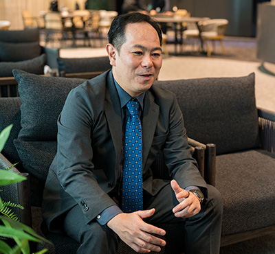 嶋村 貴史氏