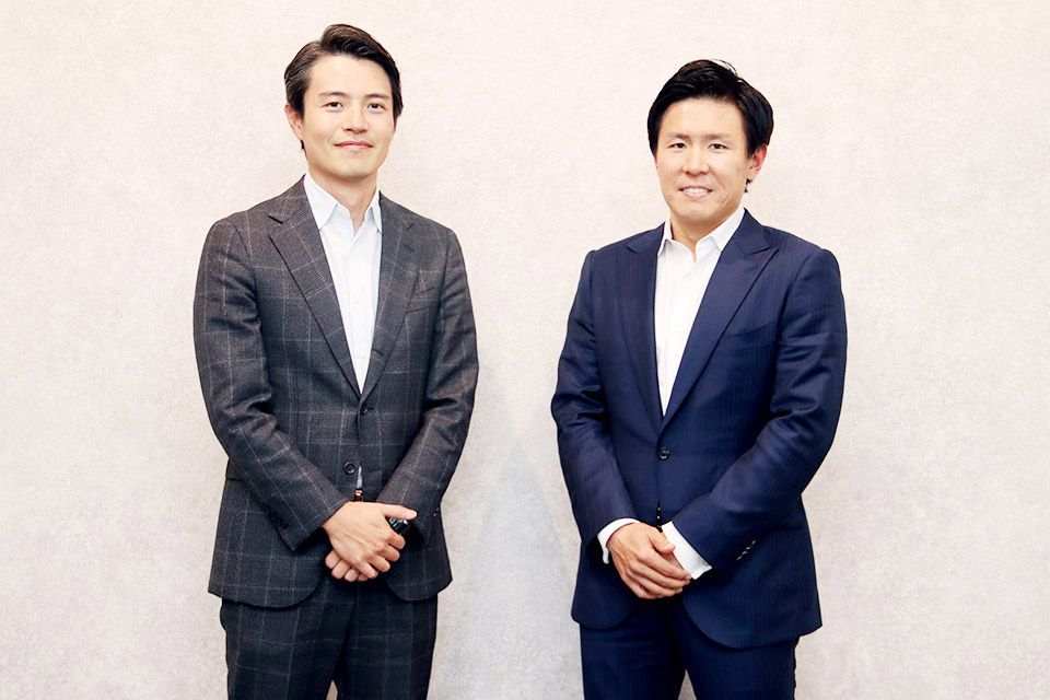 梅津直人・D Capital共同代表/パートナー（左）と半田智英・同マネージングディレクター