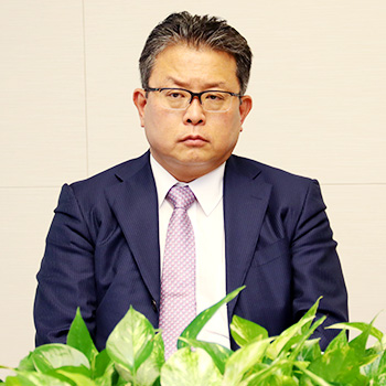 大塚 雄三氏