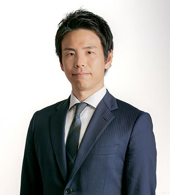 伊佐次 亮介(いさじ・りょうすけ)